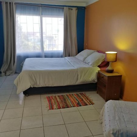 Hostal Maison De La Mer Valparaiso Luaran gambar